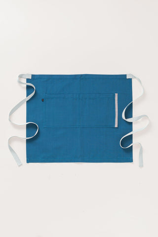 Bistro Middly Apron Seaside Blue with Ice Straps, 25
